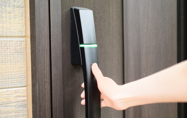 玄関ドアリフォームのよくある質問（FAQ）